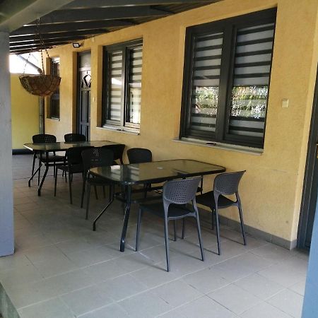 Illaberek Apartmanok ไฮจ์ดุสโซบอสโล ภายนอก รูปภาพ